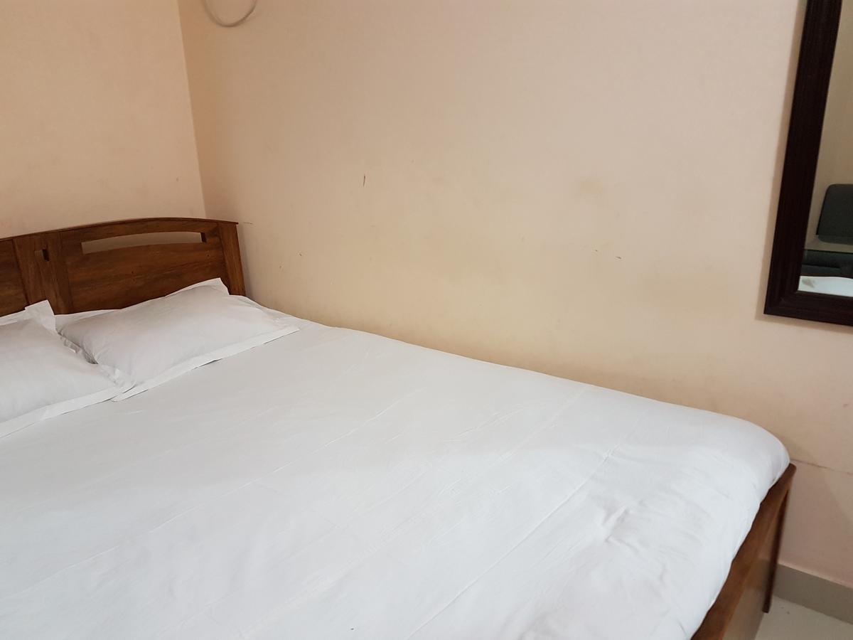 Hotel Diamond Park Dakhin Kattali Buitenkant foto